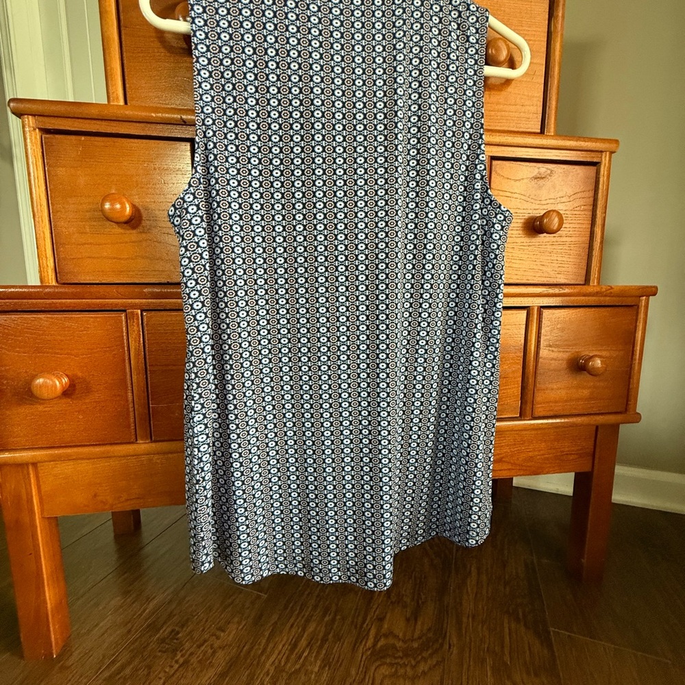 Mix by 41 Hawthorn Palila Tie Detail Sleeveless Knit Top Blue Print Size M NWT - Picture 4 of 10